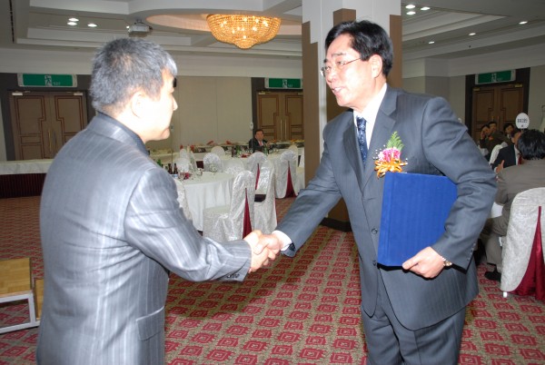 105f55ccbb89aa8b8c5f7d430c57763e_1763812