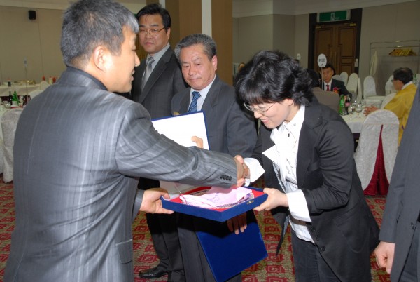 105f55ccbb89aa8b8c5f7d430c57763e_1763812