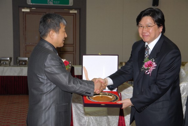 46a2b79ada83cbd6512a824609bf4fcc_1763810