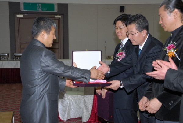 46a2b79ada83cbd6512a824609bf4fcc_1763810