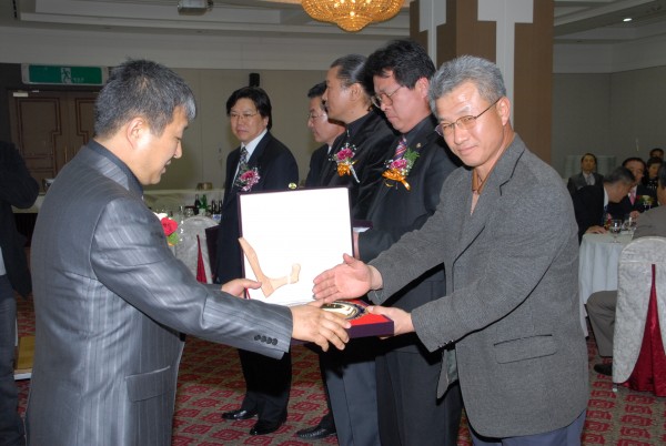 46a2b79ada83cbd6512a824609bf4fcc_1763811