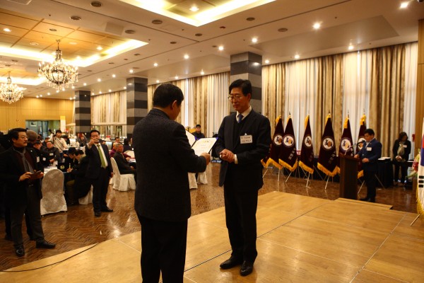 47bdf1bb7dcfdbcbfc2e0c471be4fcc8_1763909