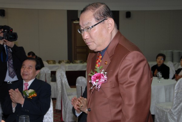 da7fdc9a3008de834329f2ee7cd4c0b4_1763814