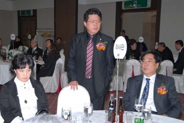 da7fdc9a3008de834329f2ee7cd4c0b4_1763814