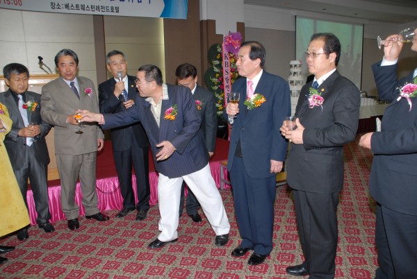 da7fdc9a3008de834329f2ee7cd4c0b4_1763814