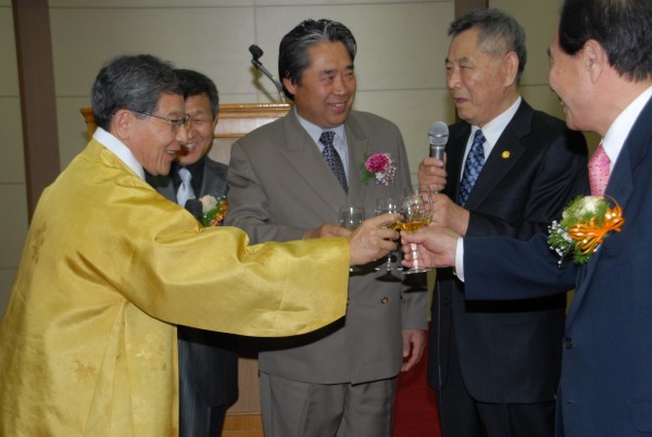 da7fdc9a3008de834329f2ee7cd4c0b4_1763814