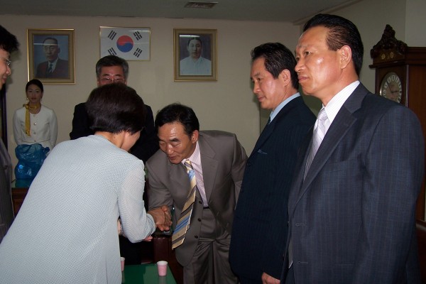 f7a885f02bfcccd5eed422519d9a503f_1763374